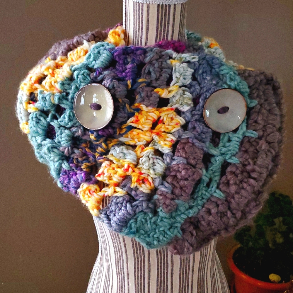 Versatile Multicolor Button Chunky Cowl Neck Shawl